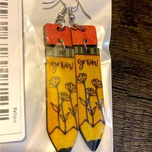 Teacher spirit day earrings Pencil style Back to school gift ✏️ 📚👂